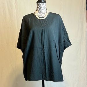 Black shirt size 24w .